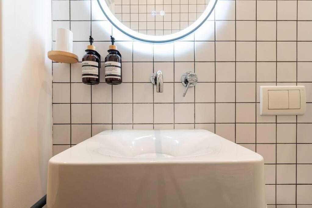 Casa Naba, Bilocale In China Town Apartman Milánó Kültér fotó